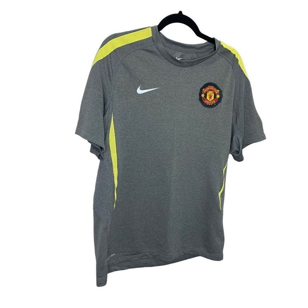 Nike Manchester United Gray Medium Dri Fit Training Jersey T Shirt (q1)
